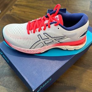 ASIC’s Gel Kayano 25